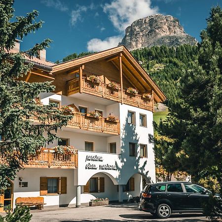 Pension Merisana Corvara In Badia Eksteriør bilde